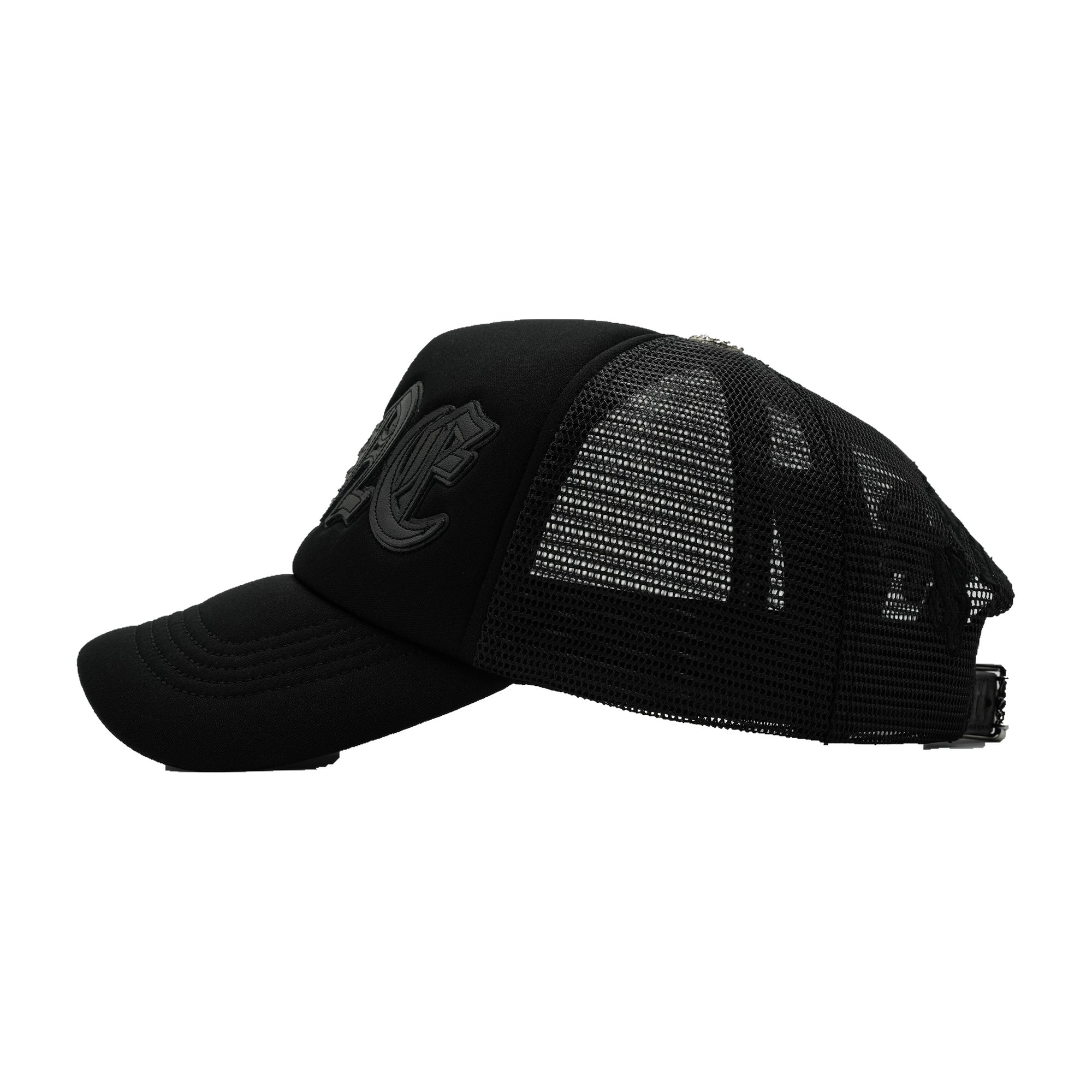 3ONE BLACK/BLACK curved brim — studio photograph DSC00227