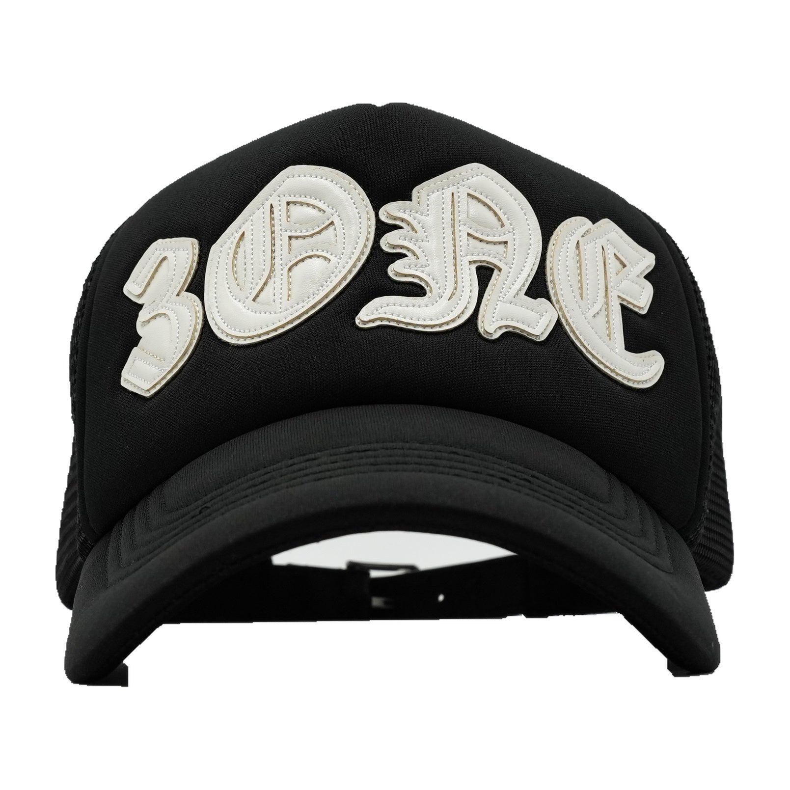 3ONE BLACK/WHITE curved brim — studio photograph DSC00312
