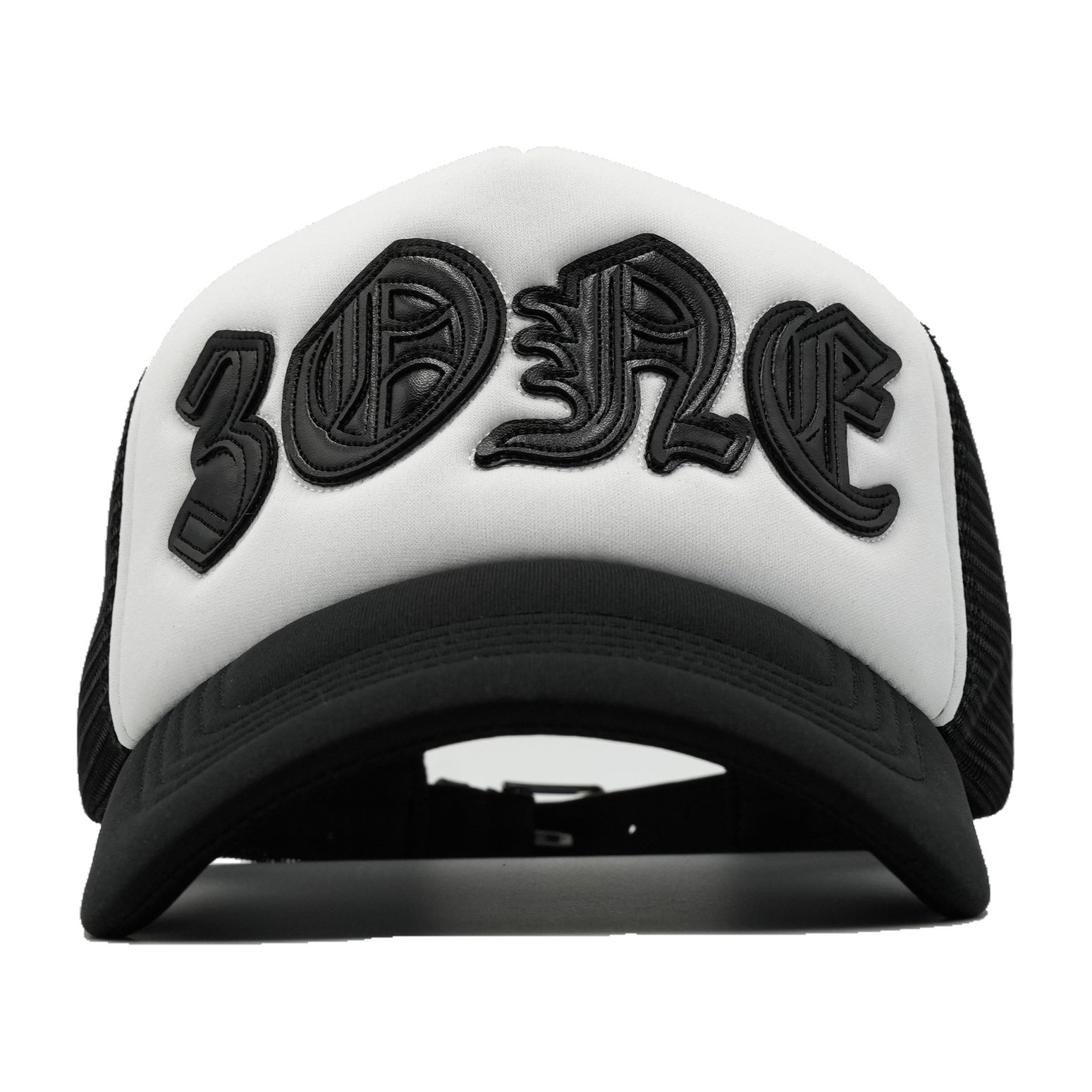 3ONE PANDA curved brim — studio photograph DSC00250