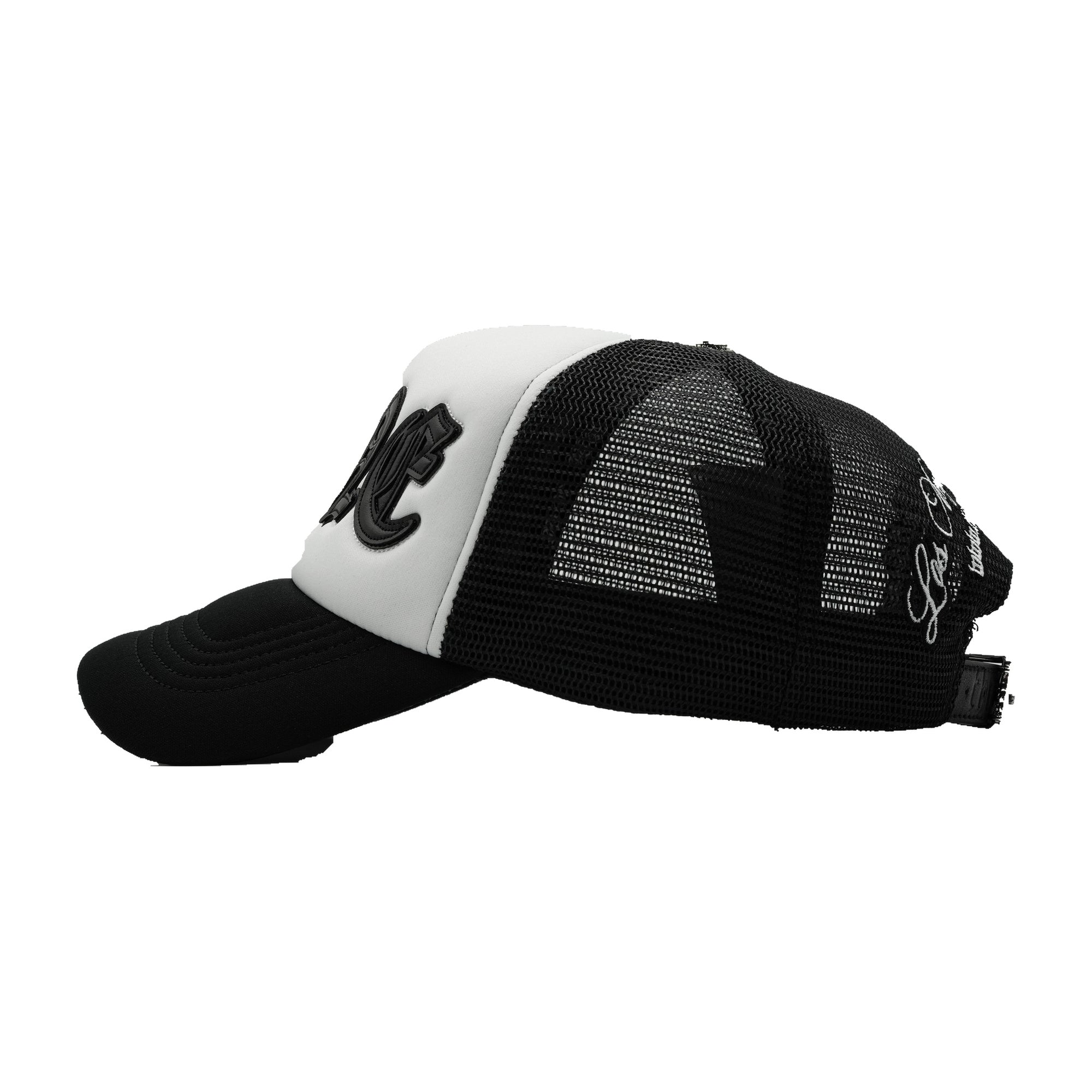 3ONE PANDA curved brim — studio photograph DSC00259