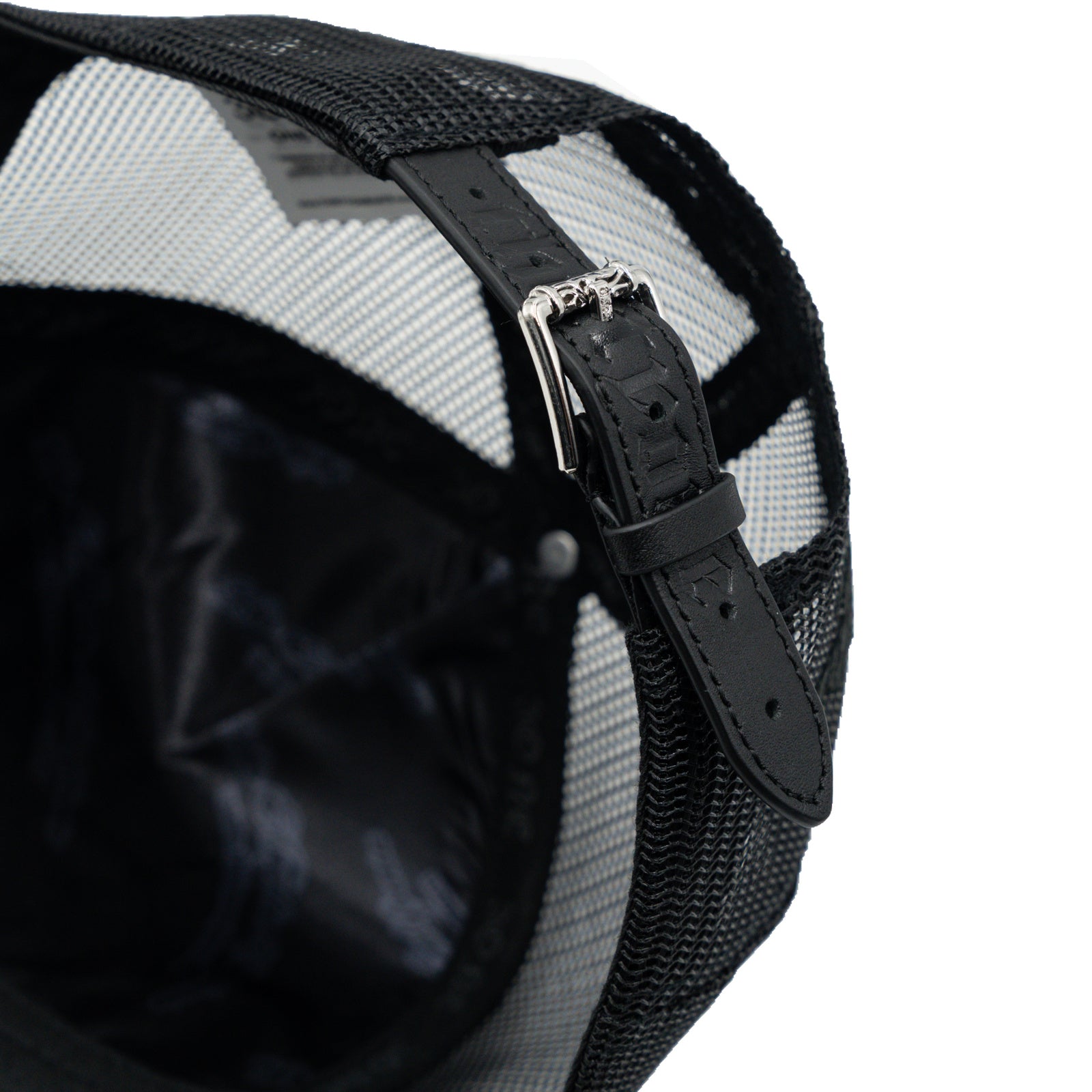 3ONE BLACK/WHITE flat brim — studio photograph DSC00194